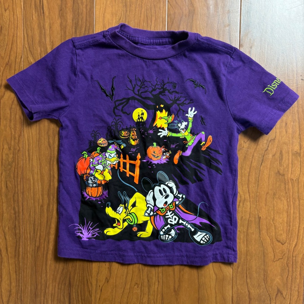 Disney Halloween Mickey Pluto Donald Goofy Purple T-Shirt Kids Size XS 4